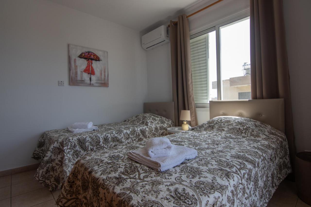 Amelia Two Bedroom Apartment - 202 パ フォス エクステリア 写真