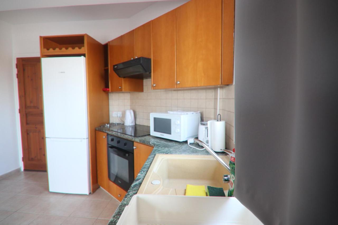 Amelia Two Bedroom Apartment - 202 パ フォス エクステリア 写真