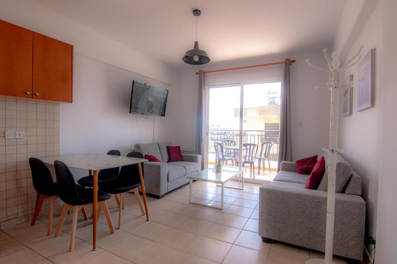 Amelia Two Bedroom Apartment - 202 パ フォス エクステリア 写真